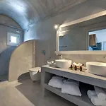 Blanca Luxury