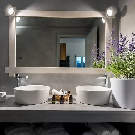 Blanca Luxury Megalochori (Santorini)